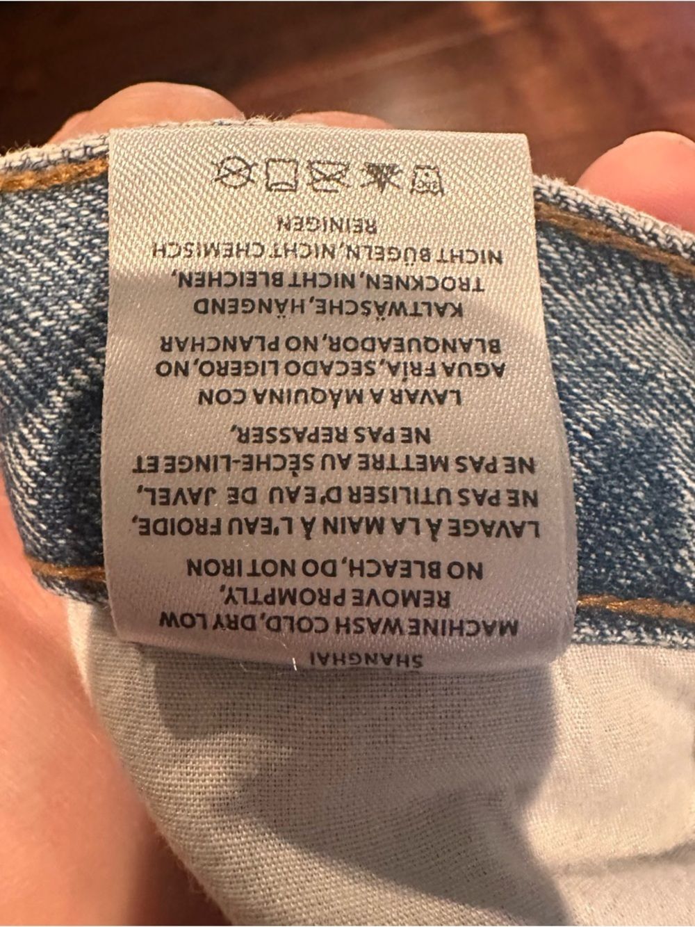 Brandy Melville Classic 90s low waisted Straight rise Jeans Size M NWT - Picture 5 of 8